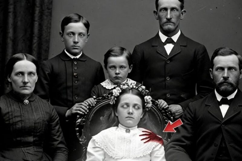 A Criança Perdida — A Fotografia Post-Mortem que Previu uma Peste (1882)